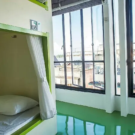 The Port Hostel Surat Thani Exterior photo